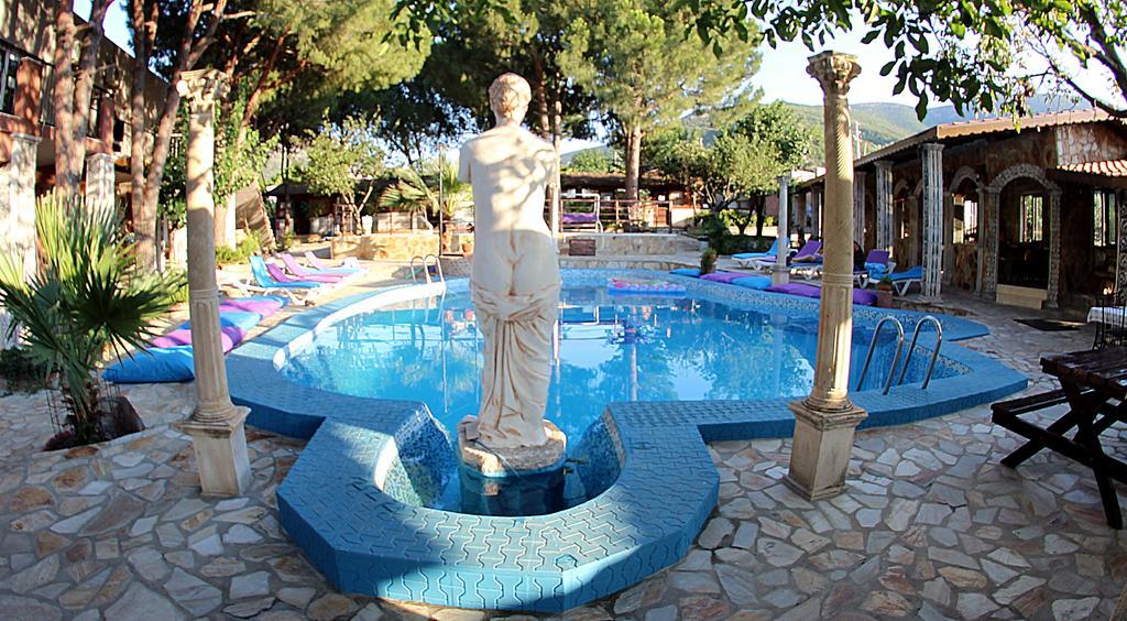 Atillas Getaway Selçuk Exterior foto