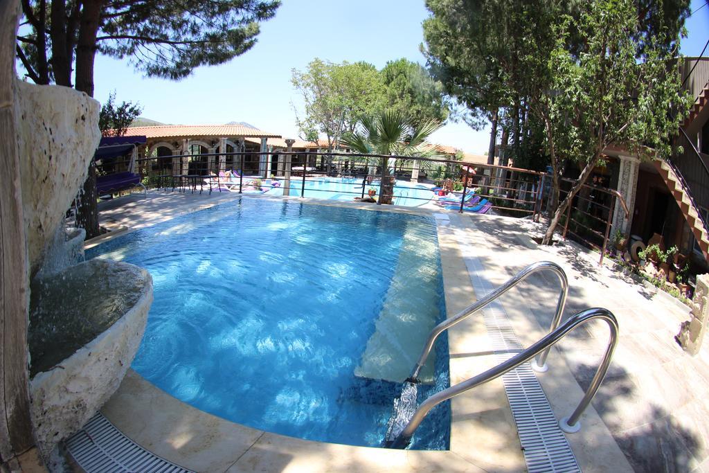 Atillas Getaway Selçuk Exterior foto