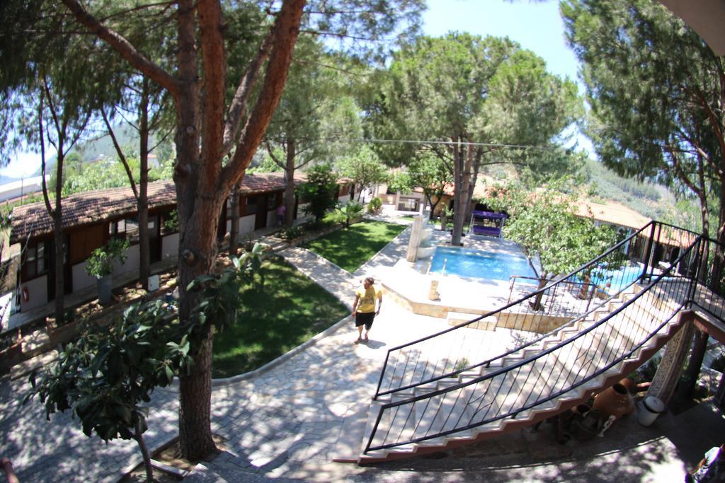 Atillas Getaway Selçuk Habitación foto