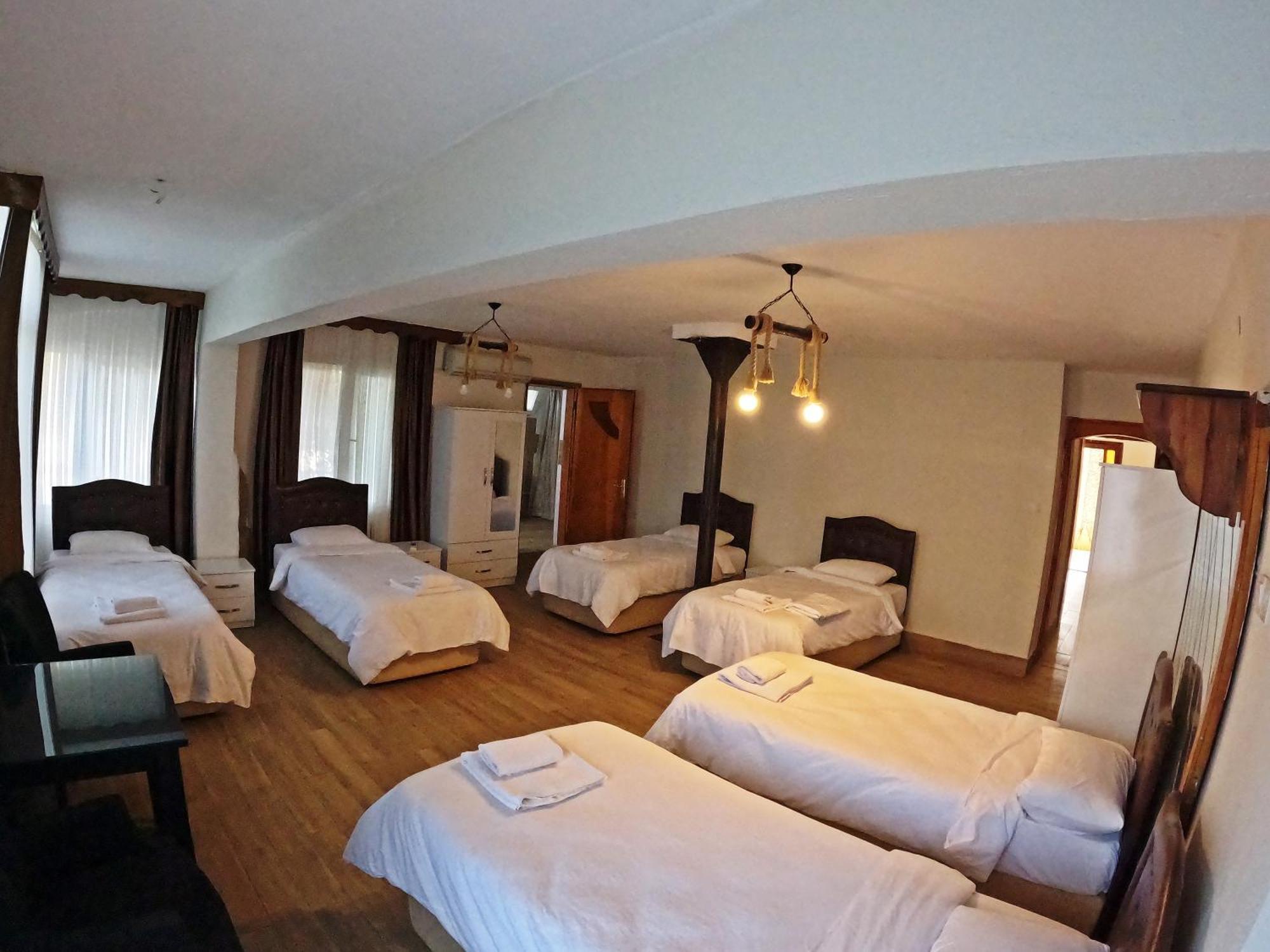 Atillas Getaway Selçuk Habitación foto