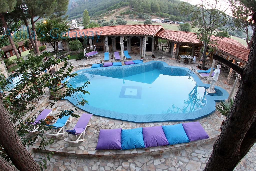 Atillas Getaway Selçuk Exterior foto